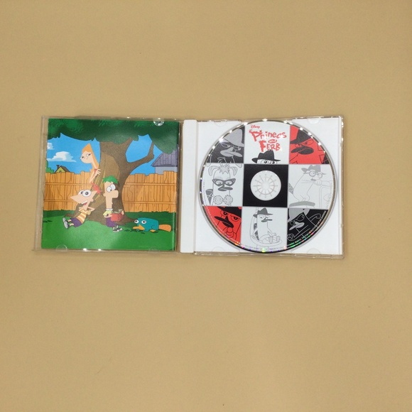 Phineas & Ferb CD - Picture 2 of 4